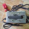 Thiết bị sạc điện áp cao cho máy chà sàn ngồi lái/đẩy tay.