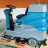 Máy chà sàn ngồi lái cỡ lớn, bàn chải kép, hiệu suất làm việc cực cao.