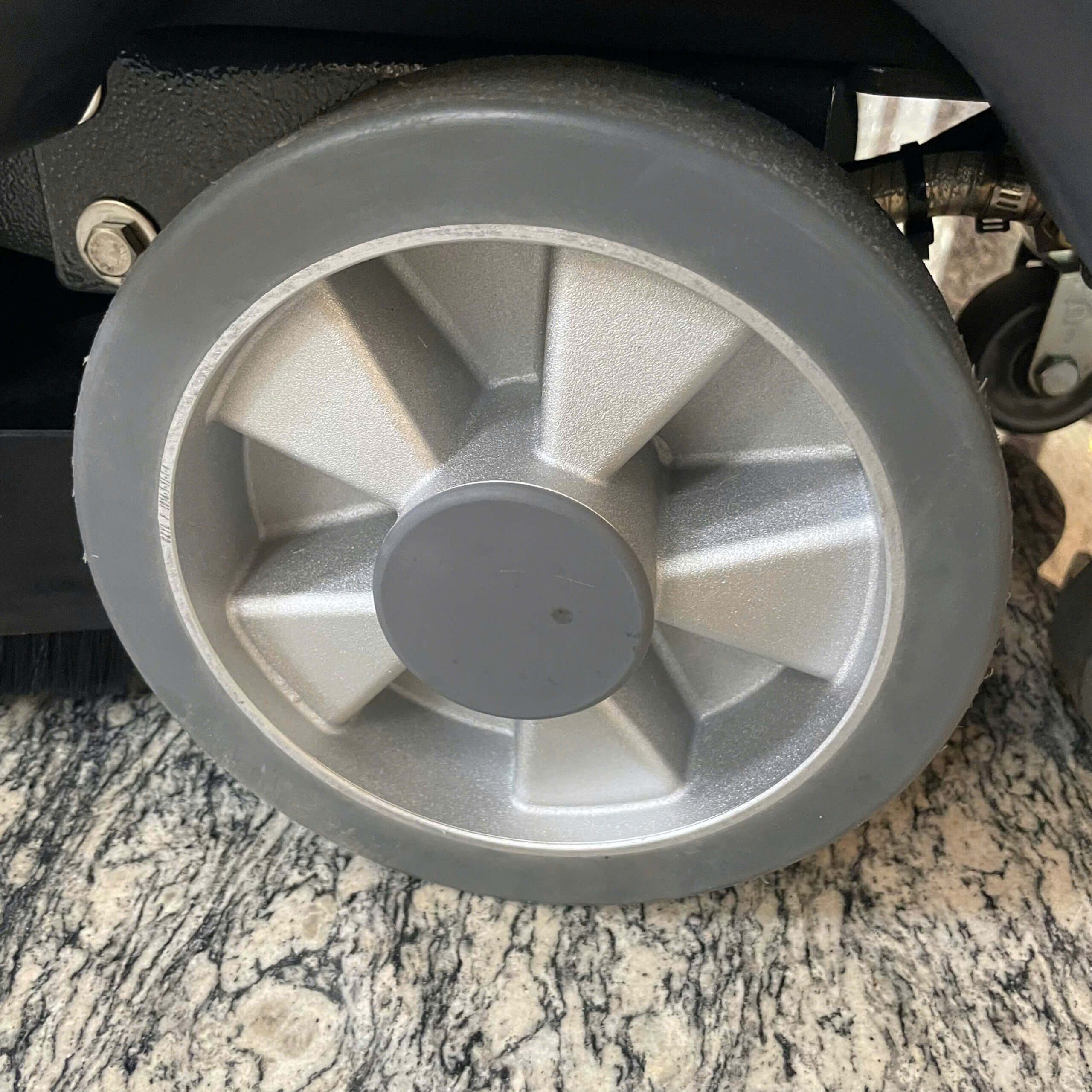 Bánh xe lớn Máy chà sàn công nghiệp dùng điện Krapo M2602E