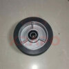 Bánh xe lớn máy chà sàn dễ lắp đặt