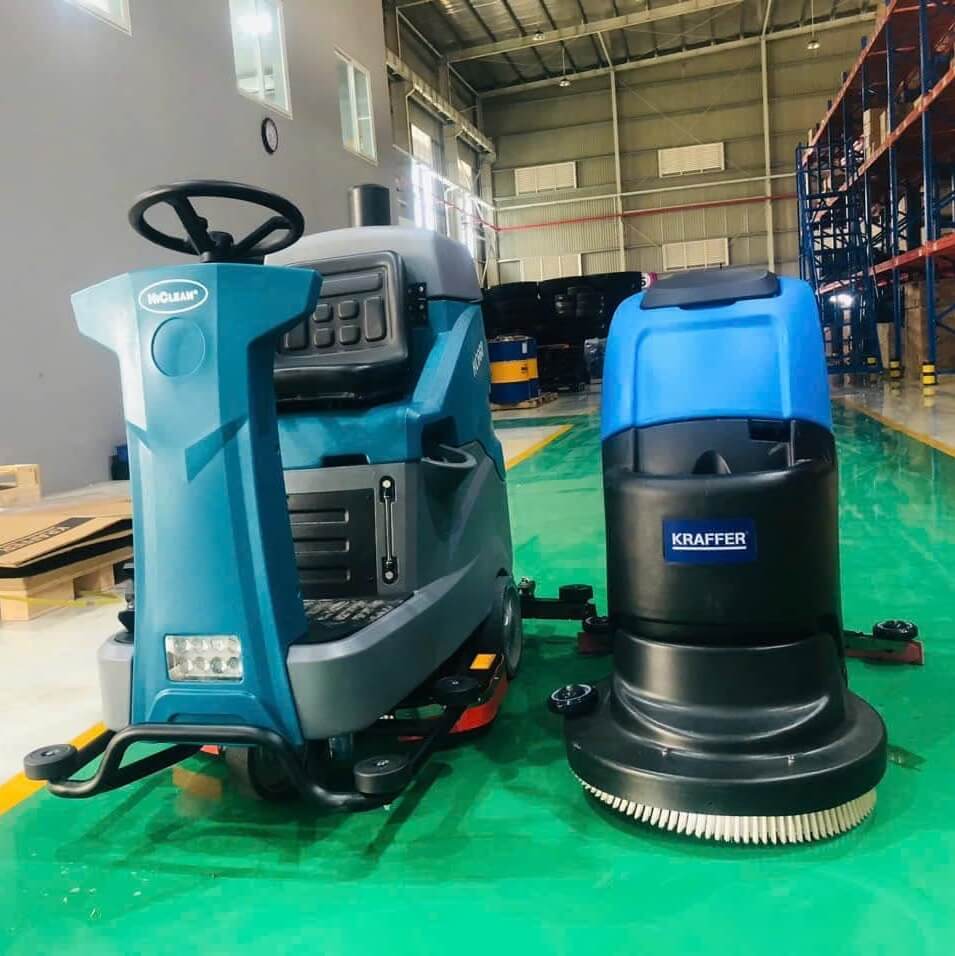 Máy Chà Sàn Ngồi Lái HiClean HC660 May Cha San Ngoi Lai HiClean HC660 5